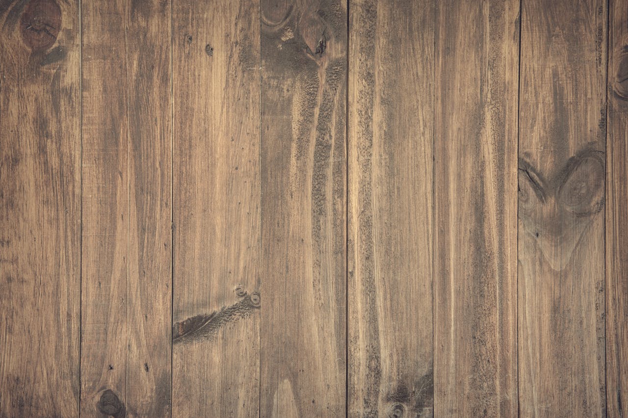 Impregnat do drewna bezbarwny – ochrona bez zmiany wyglądu